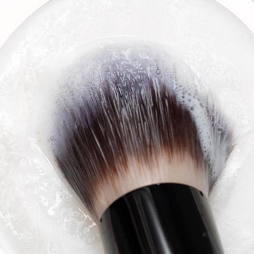 How to clean your makeup brushes