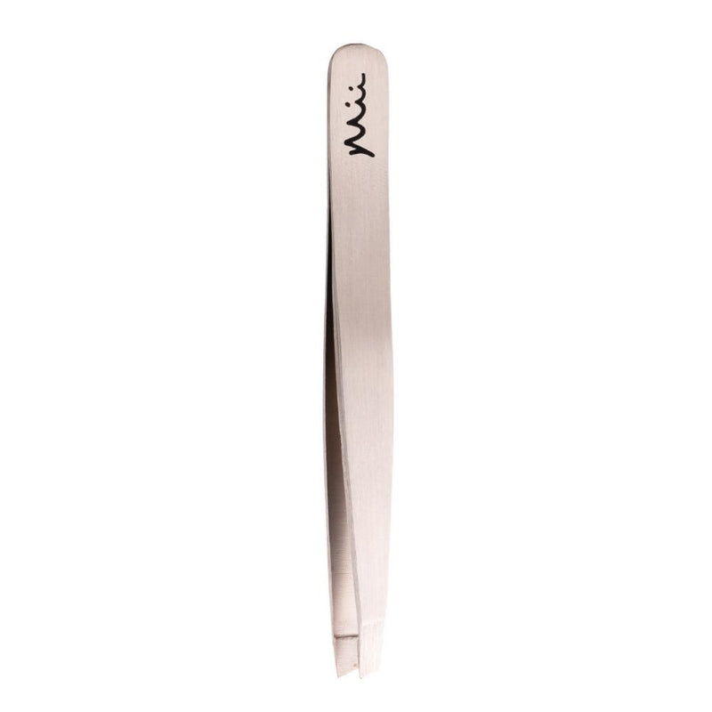 Brows - Definitive Slanted Tweezers